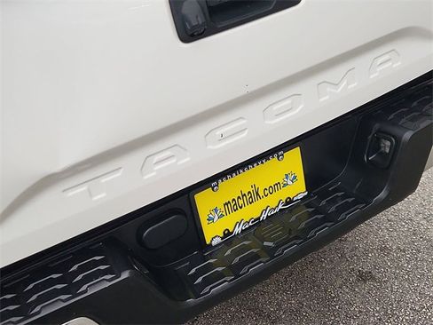 Used 2022 Toyota Tacoma SR5 image 28