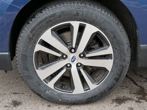 Used 2019 Subaru Outback 2.5i Limited image 15