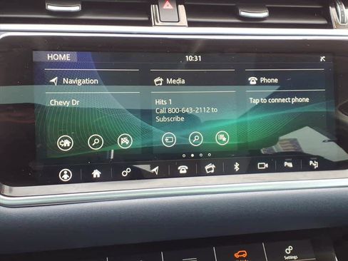 Used 2020 Land Rover Range Rover Evoque SE image 18