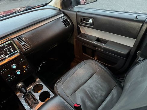 Used 2015 Ford Flex SEL w/ Equipment Group 202A FWD image 23