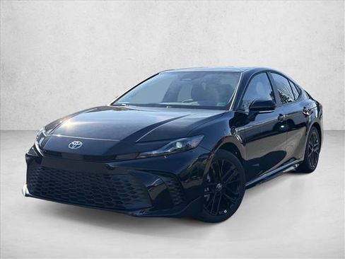 New 2026 Toyota Camry SE image 1