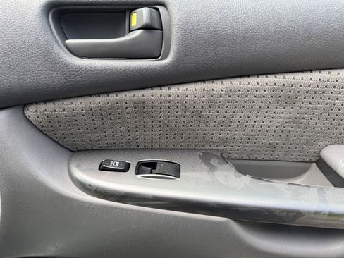 Used 2009 Toyota Sienna LE FWD image 34