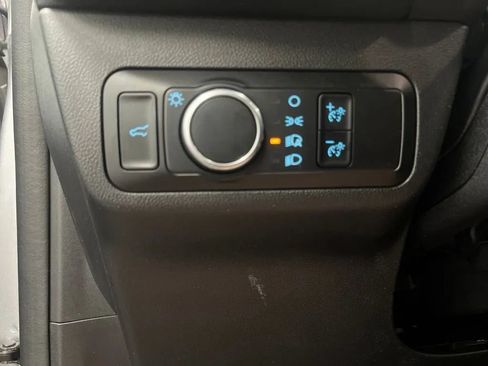 Used 2024 Ford Escape ST-Line AWD/4WD image 23