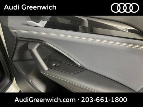Used 2025 Volkswagen Tiguan SEL R-Line AWD/4WD image 11
