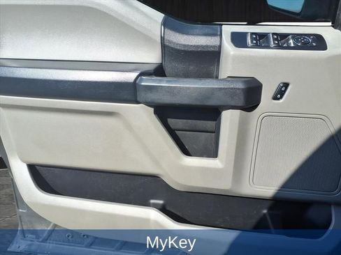 Used 2017 Ford F150 XL w/ Equipment Group 101A Mid image 18