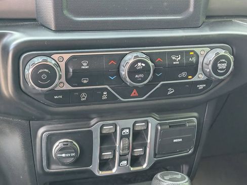Used 2020 Jeep Wrangler Unlimited Sport S AWD/4WD image 28
