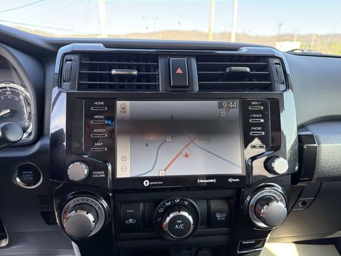 Used 2020 Toyota 4Runner TRD Off-Road Premium w/ Moonroof Package image 21