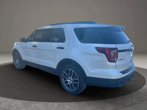 Used 2018 Ford Explorer Sport w/ Equipment Group 401A image 6