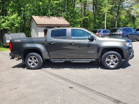 Used 2018 Chevrolet Colorado Z71 AWD/4WD image 7