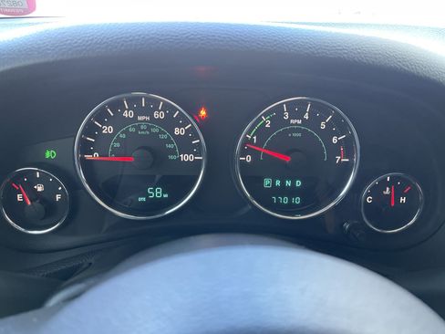 Used 2014 Jeep Wrangler Unlimited Sport image 20