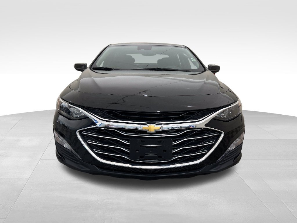 Used 2025 Chevrolet Malibu LT FWD image 9