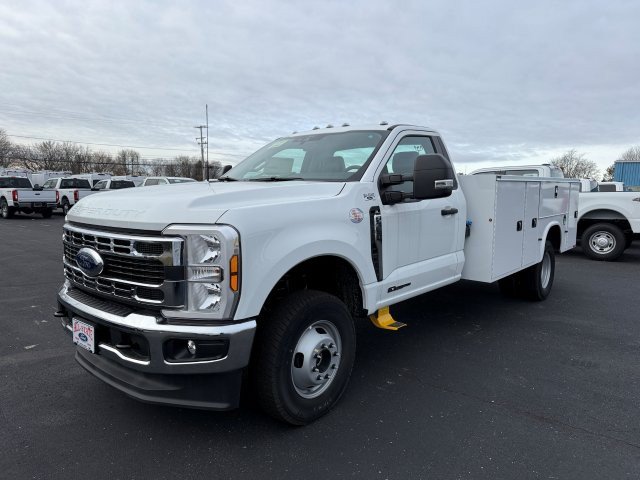 New 2025 Ford F350 XL w/ XL Chrome Package AWD/4WD image 4