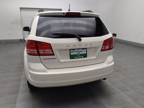 Used 2019 Dodge Journey SE image 6