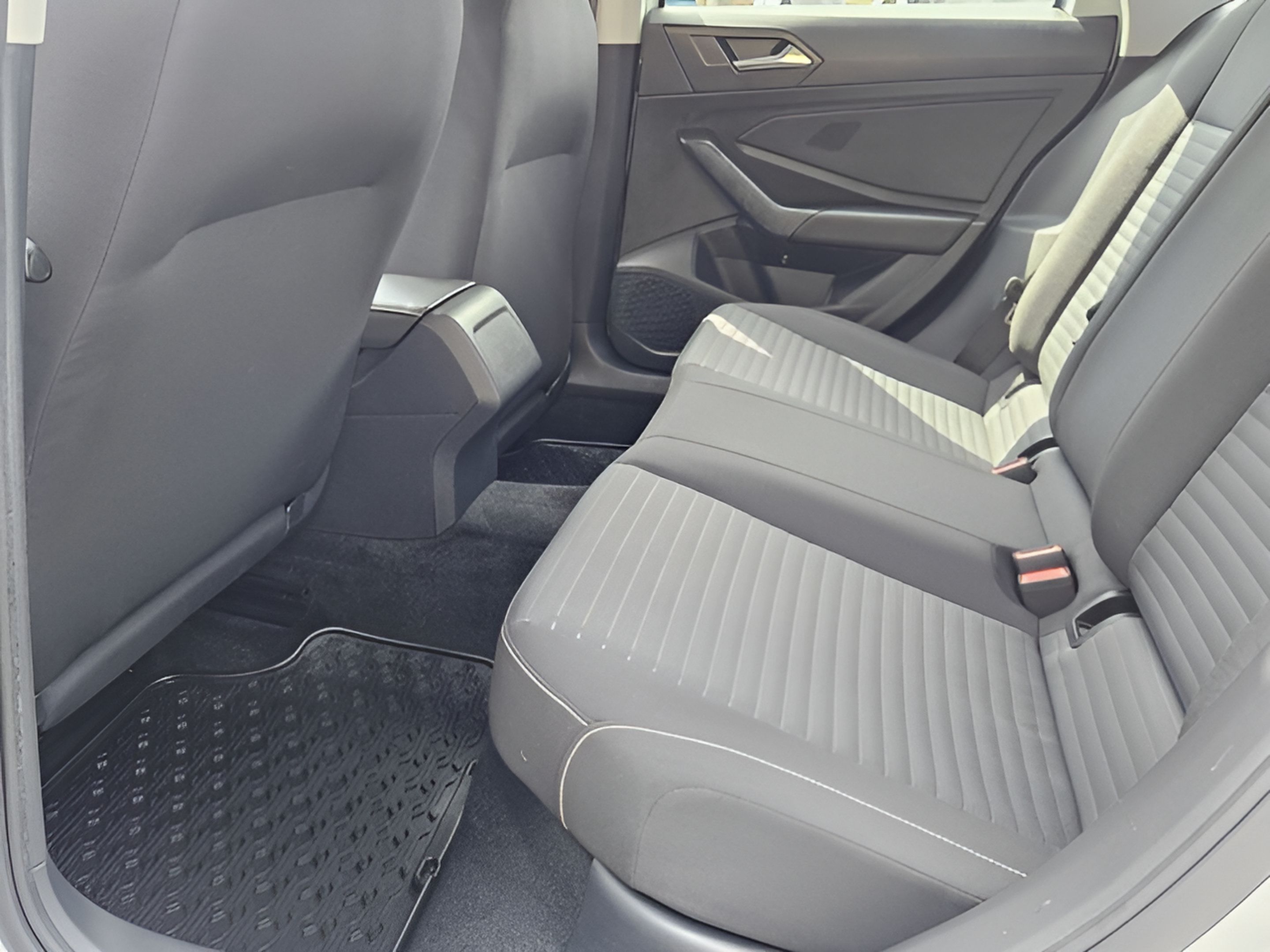 Used 2024 Volkswagen Jetta S FWD image 9