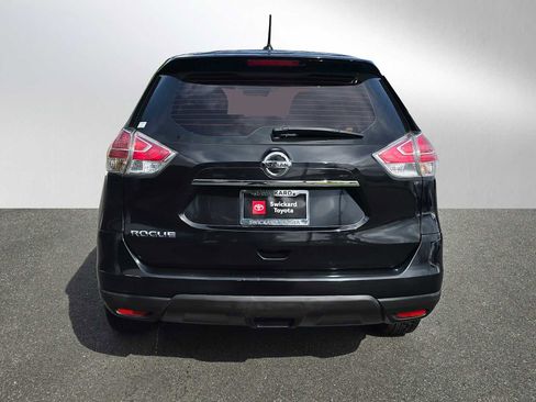 Used 2016 Nissan Rogue S image 4