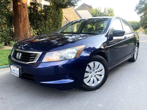 Used 2008 Honda Accord LX image 2