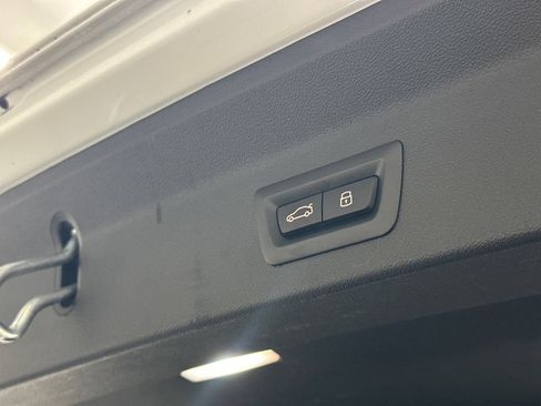 Used 2023 BMW X3 M40i w/ Premium Package image 11