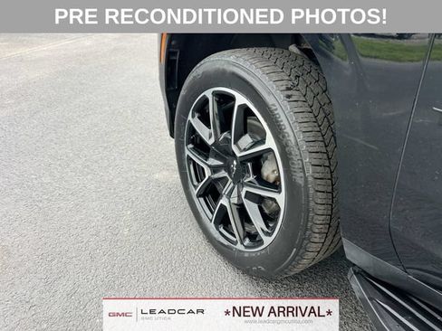 Used 2025 Chevrolet Tahoe RST w/ Comfort Package AWD/4WD image 34