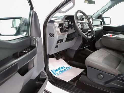 Used 2021 Ford F150 XLT w/ XTR Package image 3