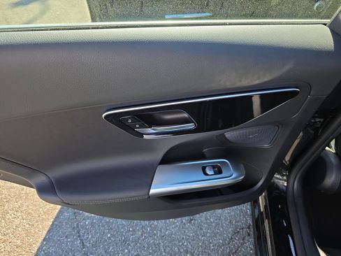 Certified 2025 Mercedes-Benz C 300 4MATIC Sedan image 17