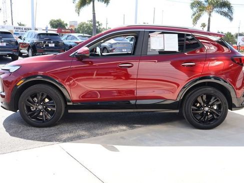 Used 2024 Buick Encore GX Sport Touring AWD/4WD image 5