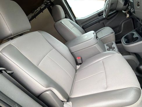 Used 2017 Nissan NV 2500 SV w/ Back Door Glass Package RWD image 35