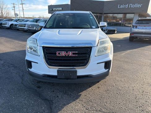 Used 2017 GMC Terrain SLE image 2