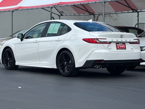 Certified 2025 Toyota Camry SE image 7