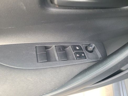 Used 2024 Toyota Corolla LE image 18