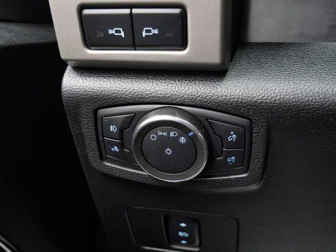 Used 2017 Ford F350 Lariat w/ Chrome Package AWD/4WD image 27