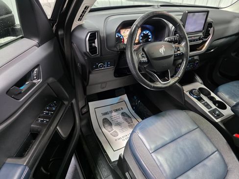 Used 2022 Ford Bronco Sport Outer Banks w/ Tech Package AWD/4WD image 7