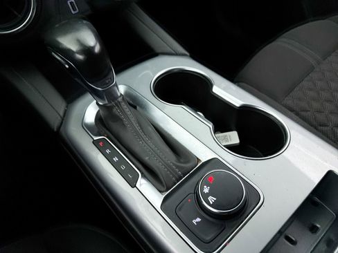 Used 2020 Chevrolet Blazer LT image 27