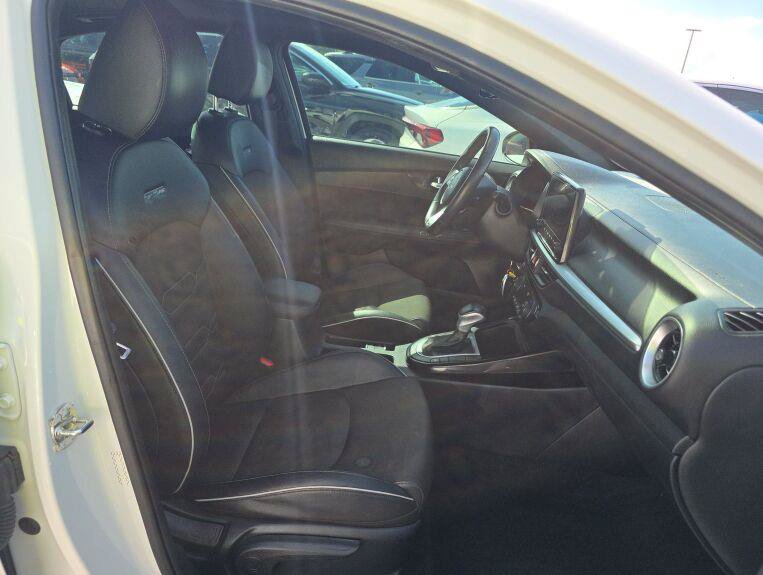 Used 2024 Kia Forte GT-Line w/ GT-Line Premium Package FWD image 15