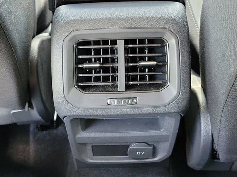 Used 2020 Volkswagen Tiguan S FWD image 11