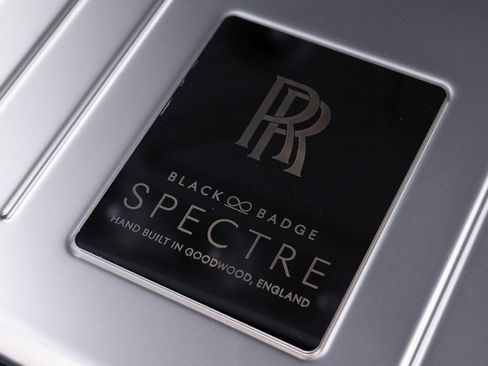 New 2026 Rolls-Royce Spectre Black Badge image 48