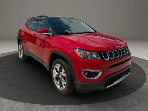 Used 2020 Jeep Compass Limited AWD/4WD image 1