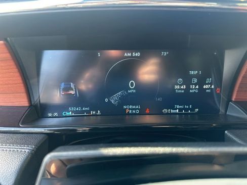 Used 2024 Lincoln Navigator Reserve image 9