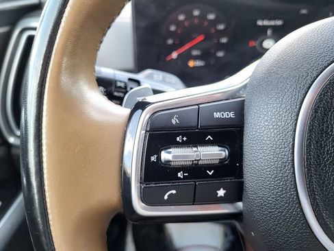 Certified 2024 Kia Sorento SX Prestige w/ Olive Brown Leather Package AWD/4WD image 24