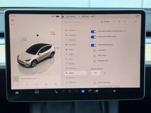 Used 2023 Tesla Model Y Long Range AWD/4WD image 28