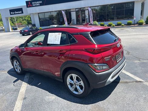 Used 2023 Hyundai Kona SEL w/ Convenience Package AWD/4WD image 4
