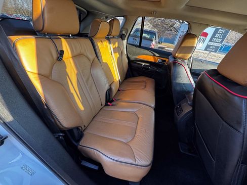 Used 2013 Lincoln MKX AWD image 21