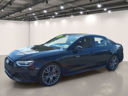 Used 2021 Audi S4 Premium Plus w/ Premium Plus Package AWD/4WD image 3