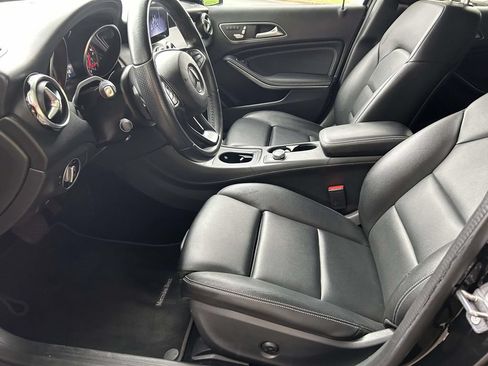 Used 2020 Mercedes-Benz GLA 250 image 12