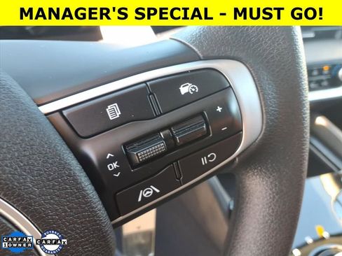 Used 2023 Kia Sportage LX image 19