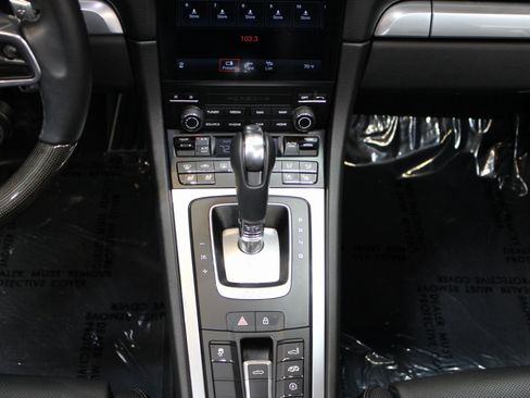 Used 2024 Porsche 718 Boxster image 24