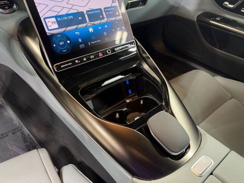 Used 2022 Mercedes-Benz SL 55 AMG SL 55 AMG w/ Driver Assistance Package image 17