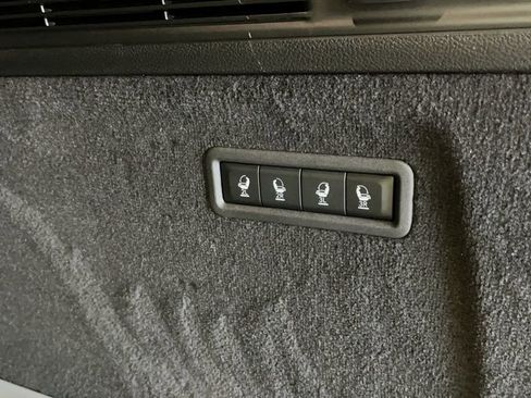 New 2024 Jeep Grand Wagoneer L Series III image 10