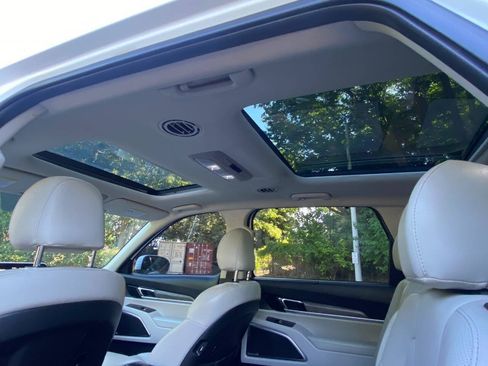 Used 2020 Kia Telluride SX w/ Towing Package FWD image 45