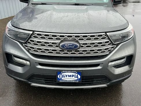 Used 2021 Ford Explorer Limited w/ Equipment Group 301A image 2