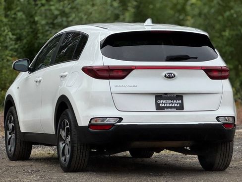 Used 2022 Kia Sportage LX AWD/4WD image 5